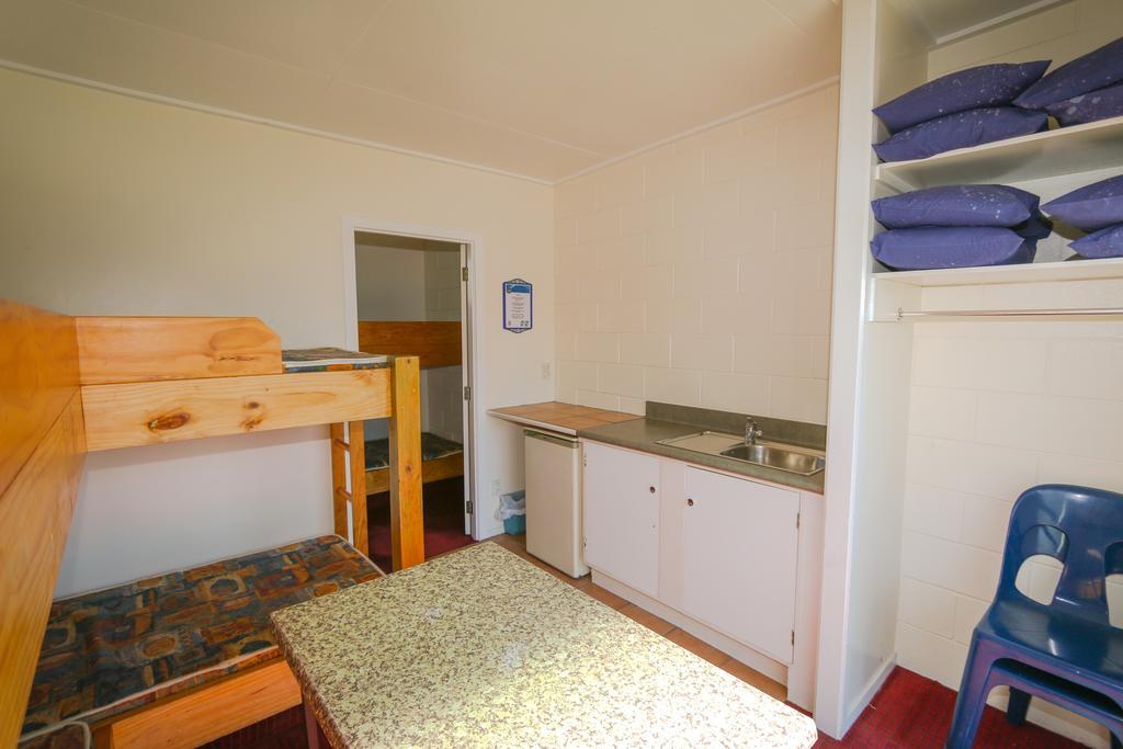 New Plymouth Top 10 Holiday Park Δωμάτιο φωτογραφία